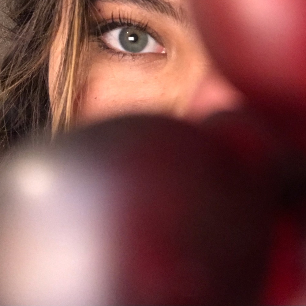 Meet your Posher, Lauren